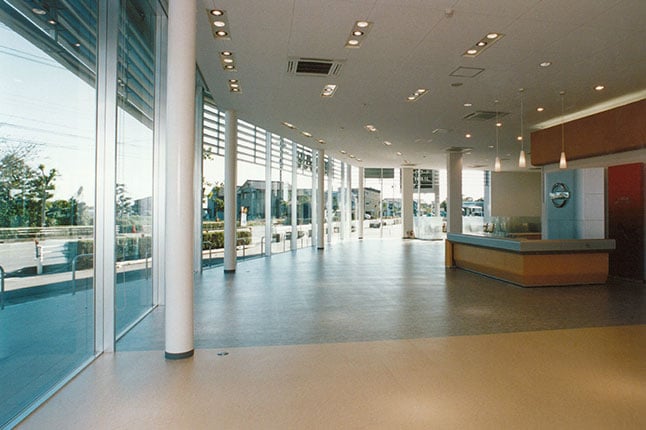 日産ショールーム今川（ショールーム）