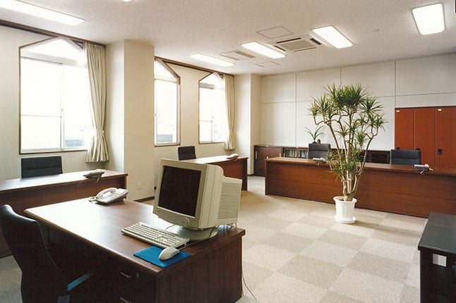 朝日工業株式会社ビル（公共施設・オフィス）