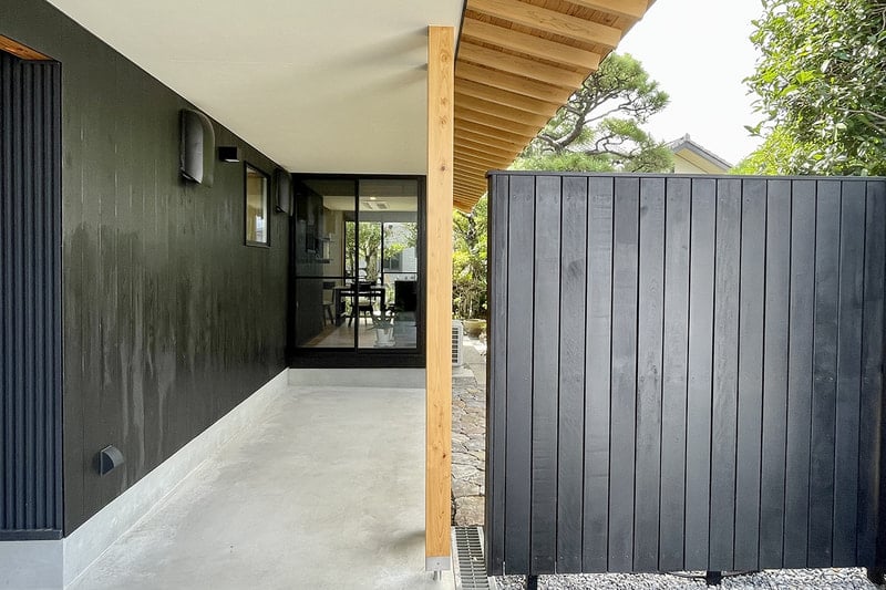 U create studio & gallery（戸建住宅）