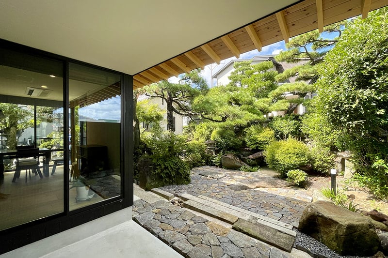 U create studio & gallery（戸建住宅）