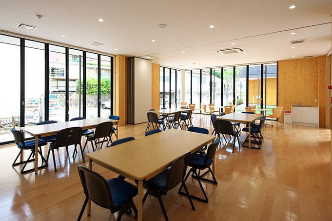 多機能型生活保護施設 愛恵園（福祉・教育施設）