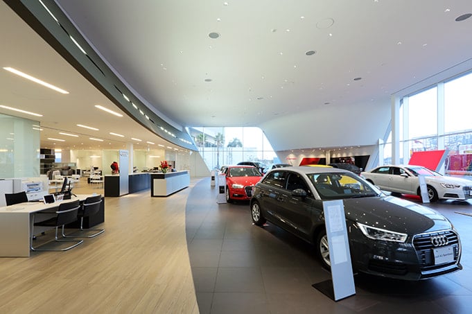 Audi Rinku Park（ショールーム）