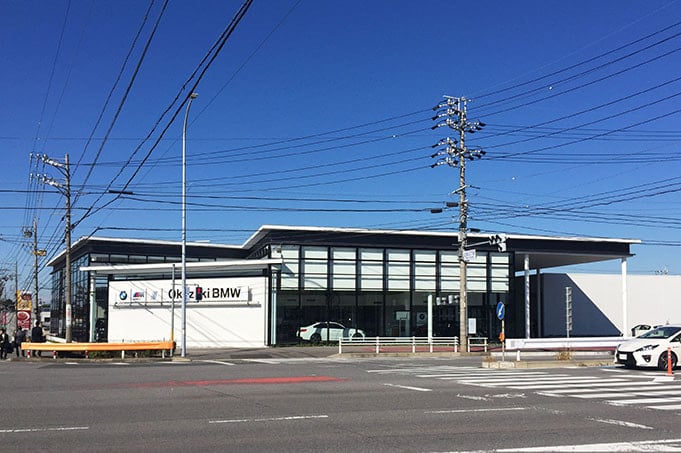 Okazaki BMW（ショールーム）